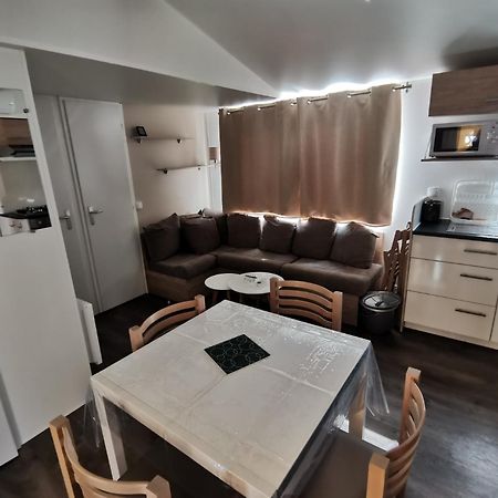 Mobile Home For You Canet-en-Roussillon Bagian luar foto