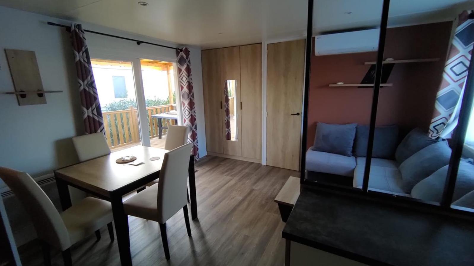 Mobile Home For You Canet-en-Roussillon Bagian luar foto