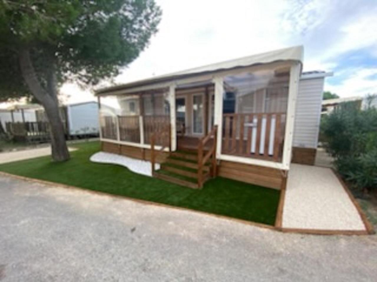 Mobile Home For You Canet-en-Roussillon Bagian luar foto