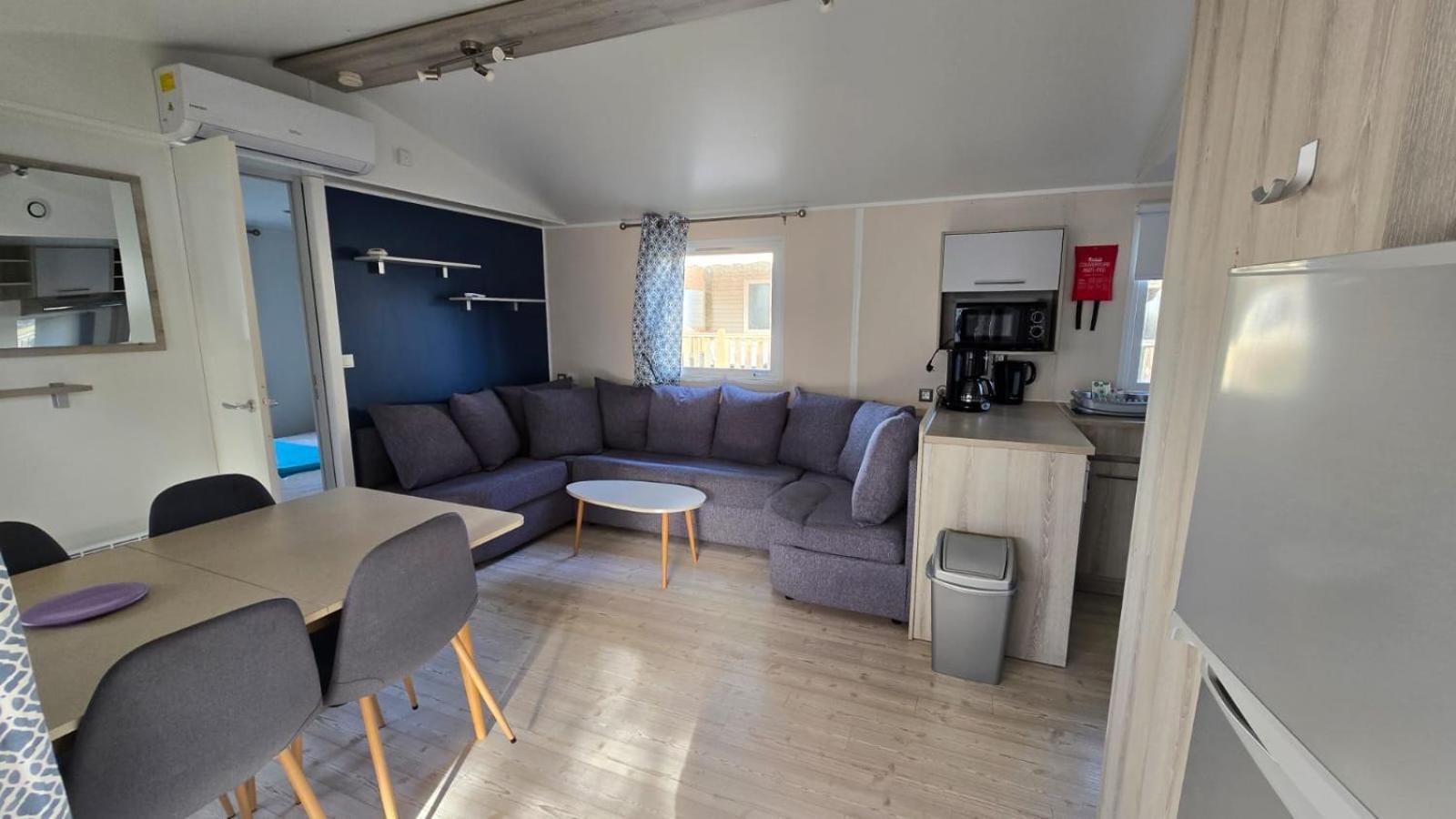 Mobile Home For You Canet-en-Roussillon Bagian luar foto